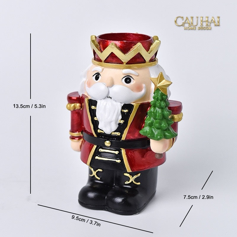 FÊTES COUTURE - SET 2 ĐẾ NẾN PETIT NUTCRACKER JOYFUL CANDLE HOLDERS - CẬU HAI HOME DECOR