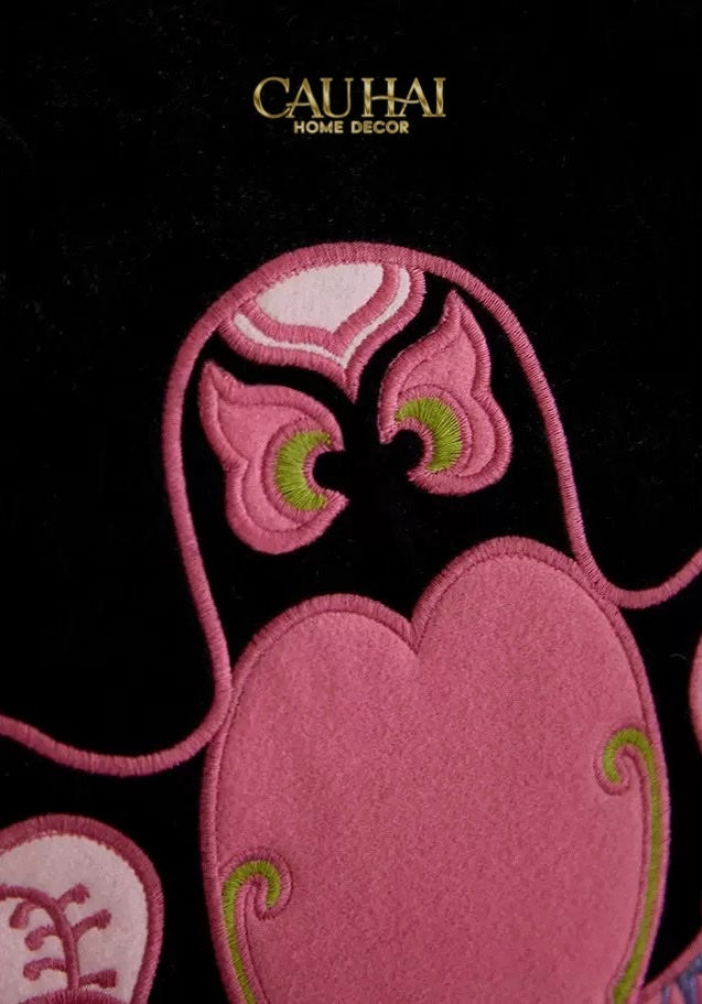 VỎ GỐI TWEED PINK SWALLOW KITE 45 - CẬU HAI HOME DECOR