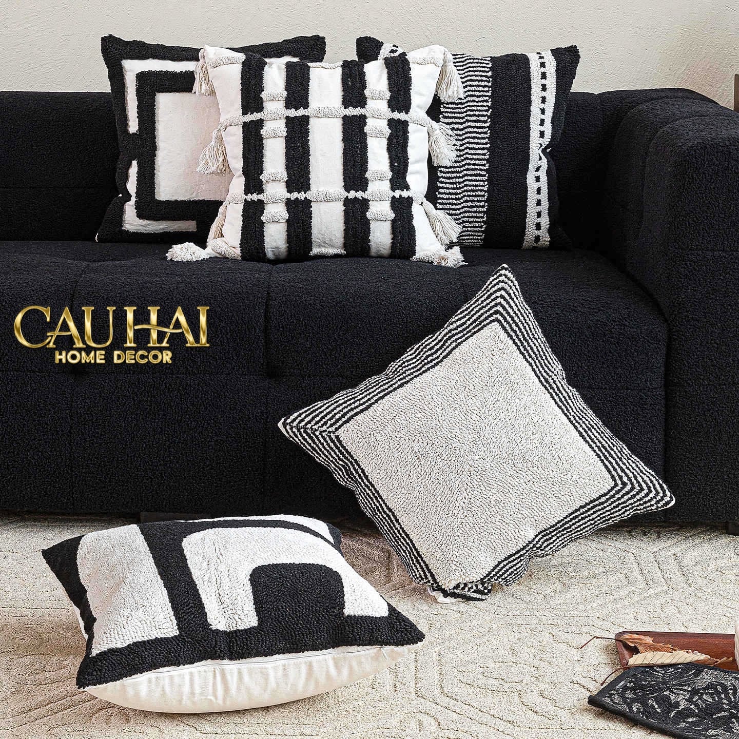 VỎ GỐI CANVAS MONO GEOMETRIC BORDER 45 - CẬU HAI HOME DECOR